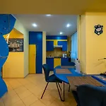 Sunny Old Town Apartamento Bucareste