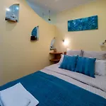 Sunny Old Town Apartamento