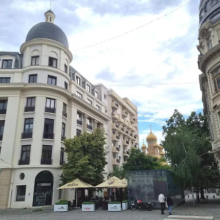 Apartment Sunny Old Town Bucharest