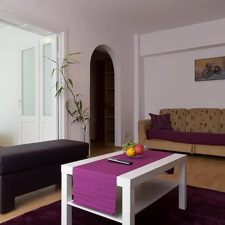 Apartment Sunny Old Town
