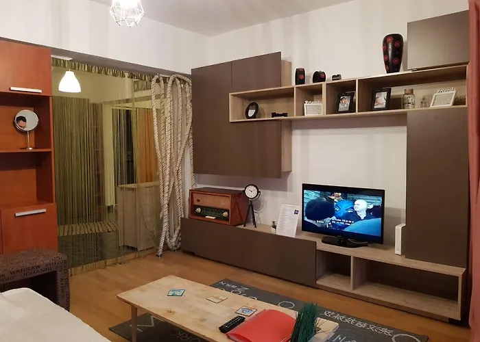 Sunny Old Town Daire