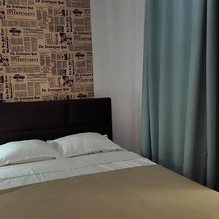 Sunny Old Town Apartman Bukarest