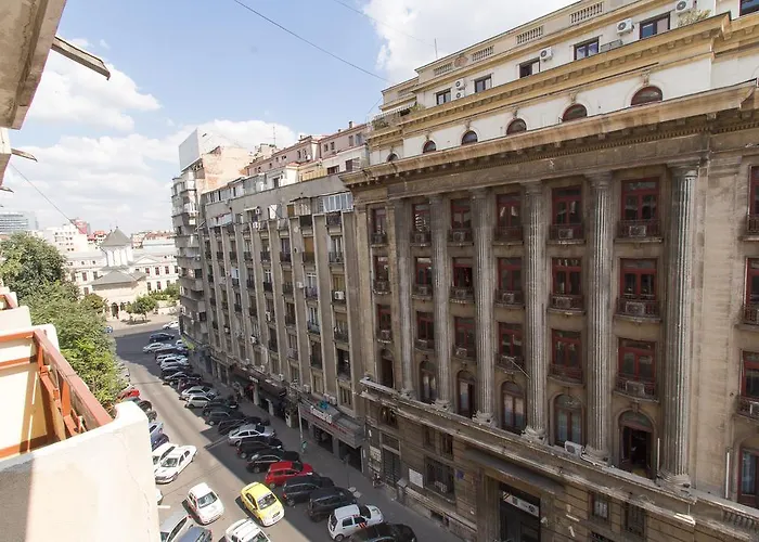 Sunny Old Town Βουκουρέστι