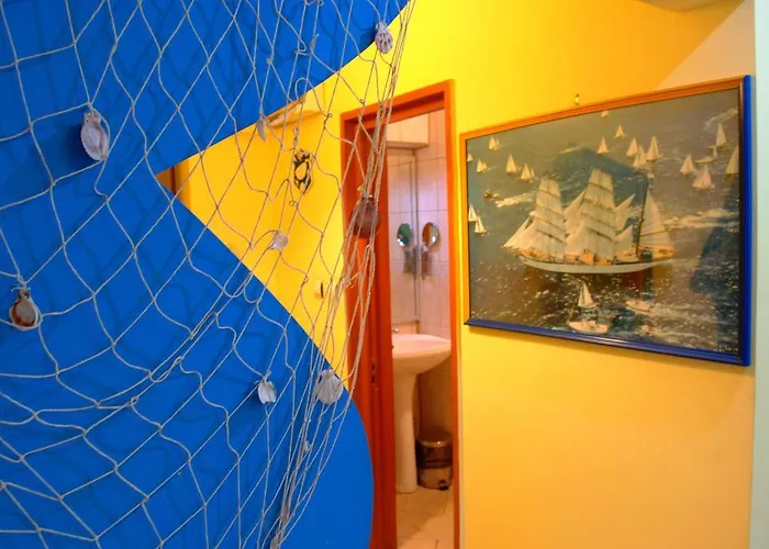 Sunny Old Town Apartamento