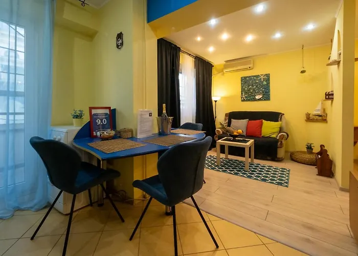 Sunny Old Town Apartamento