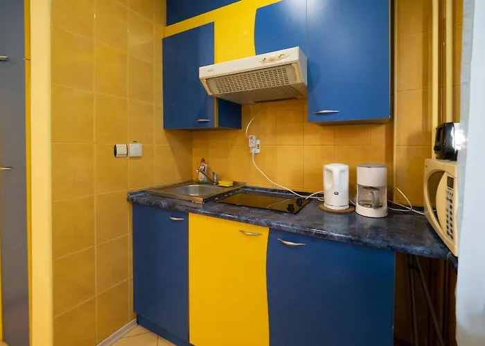 Sunny Old Town Apartamento *