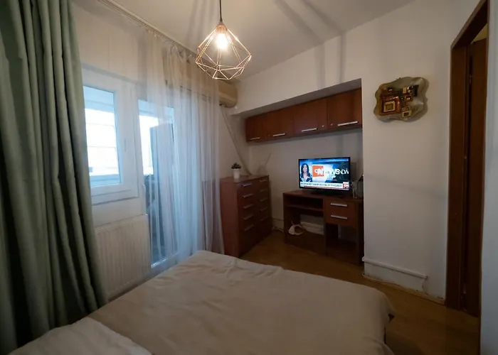 老城阳光公寓 *